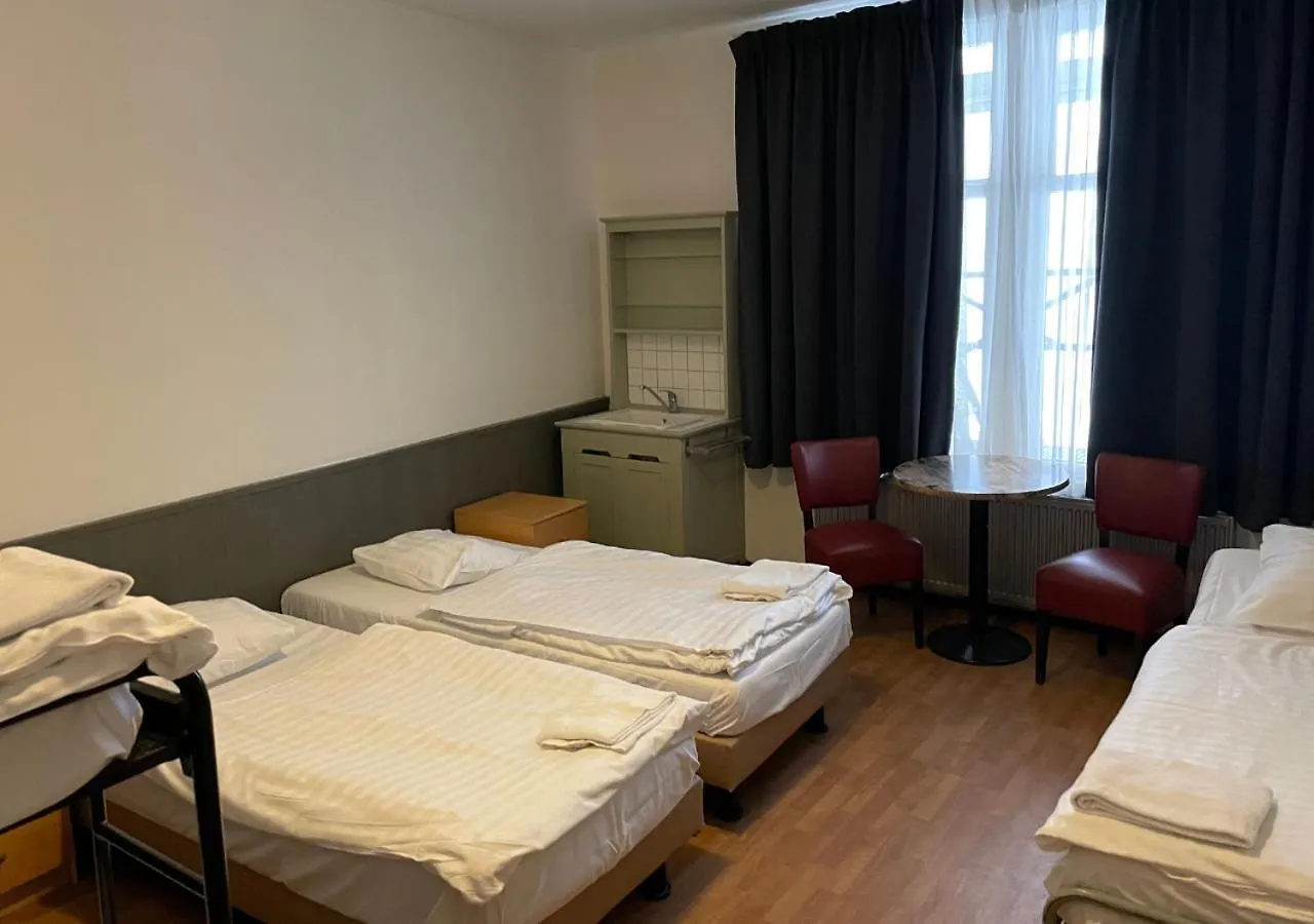 City Hotel Amsterdam 2*,  Netherlands