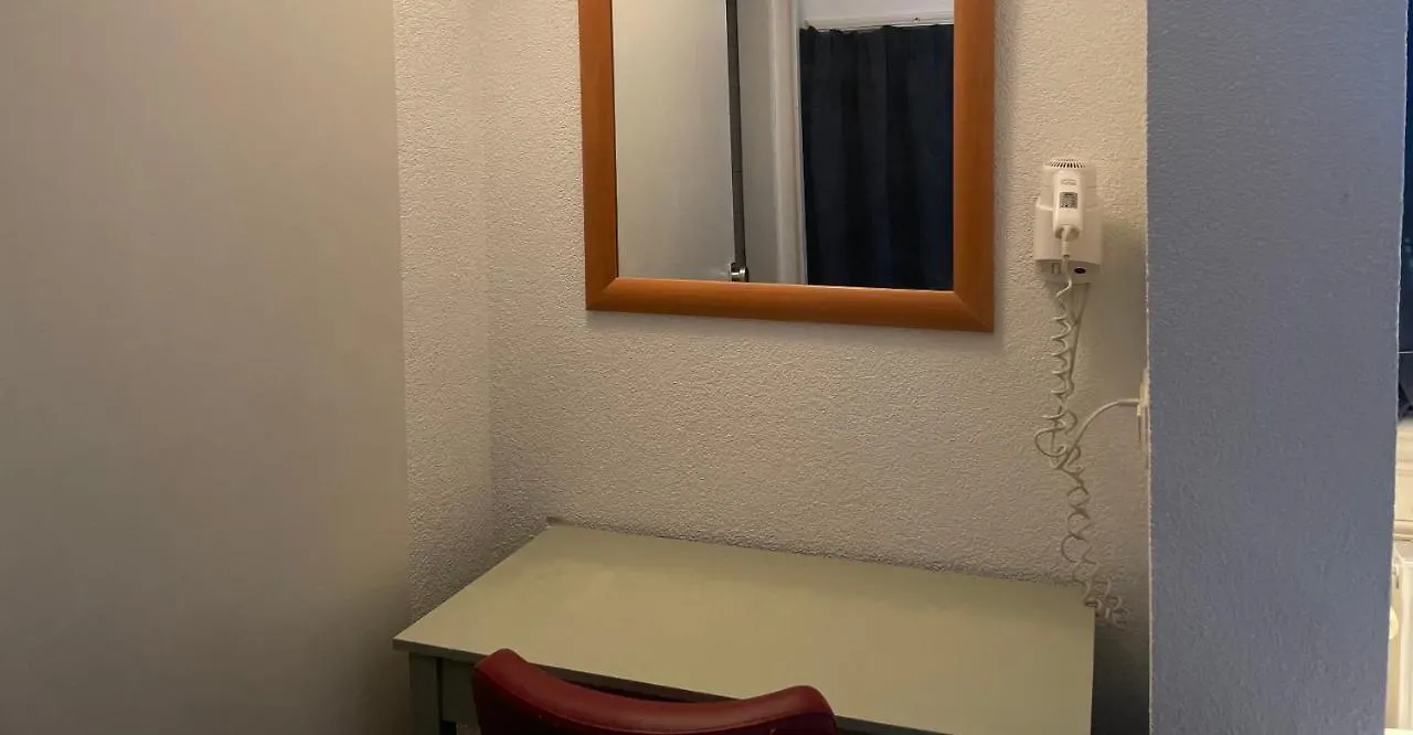 City Hotel Amsterdam 2*,  Netherlands