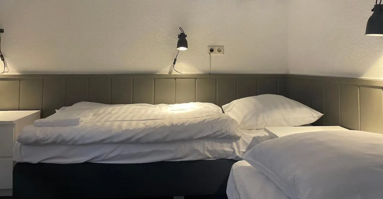 City Hotel Амстердам 2*,  Нидерланды